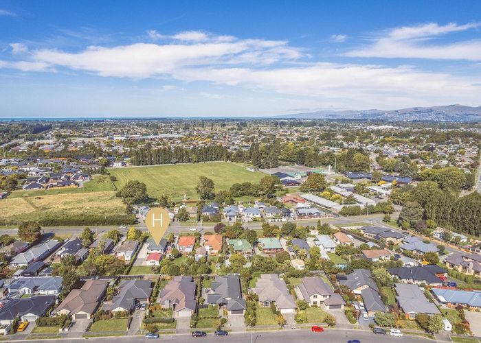  at 427 Hills Road, Mairehau, Christchurch City, Canterbury