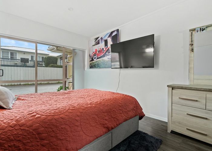  at 1/494 Great South Road, Papatoetoe, Manukau City, Auckland