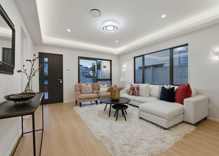  at 219B & 1/219B Murphys Road, Flat Bush, Manukau City, Auckland