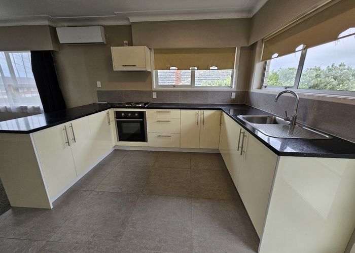  at 4/1 John Davis Road, Mount Roskill, Auckland City, Auckland