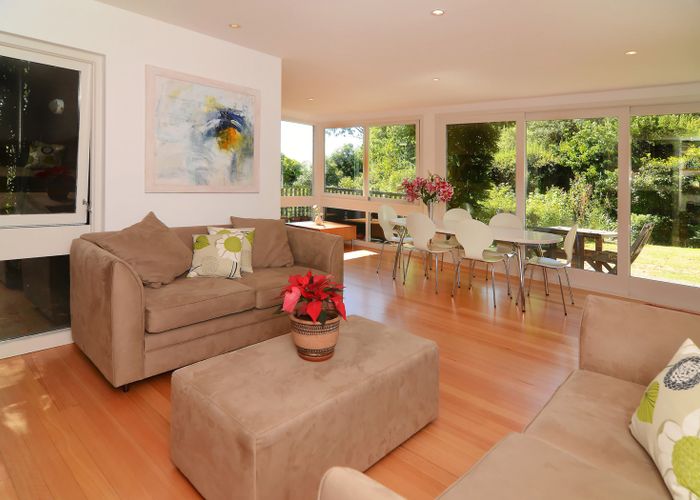  at 5 Garth Terrace, Cashmere, Christchurch