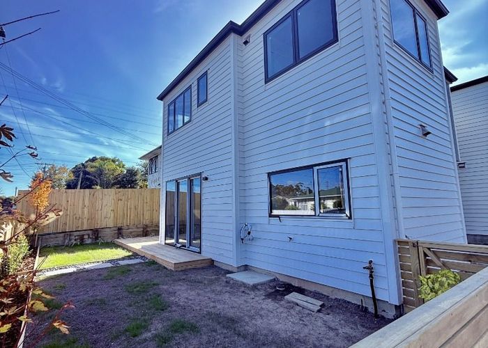  at 6A Fitzgerald Road, Mount Wellington, Auckland City, Auckland