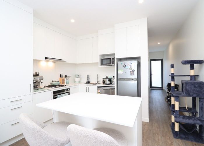  at 34 Salvia Lane, Totara Park, Manukau City, Auckland