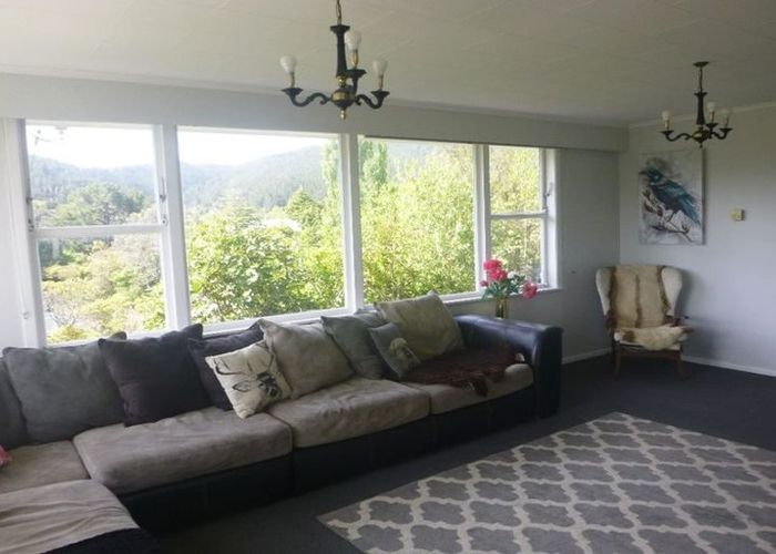  at 6 Wyndham Road, Pinehaven, Upper Hutt, Wellington