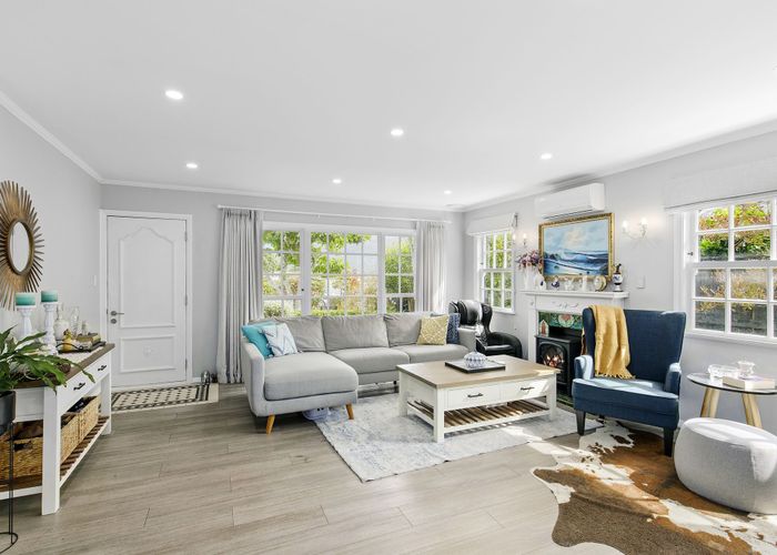  at 9 Kukupa Grove, Heretaunga, Upper Hutt, Wellington