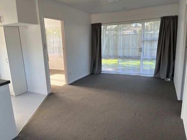  at 2/70  Haycock Avenue, Mount Roskill, Auckland City, Auckland