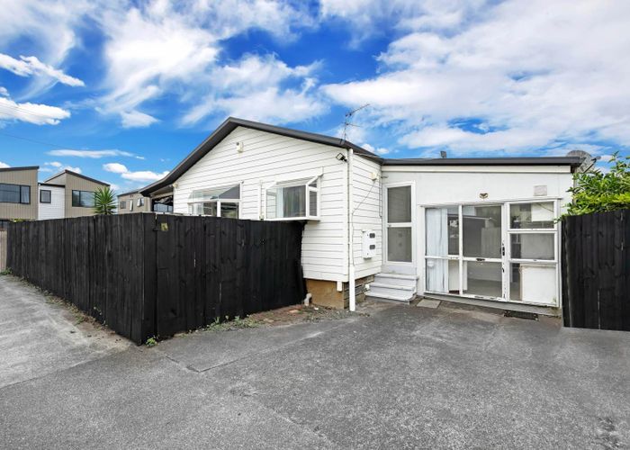  at 20A  Nogat Avenue, Papatoetoe, Manukau City, Auckland