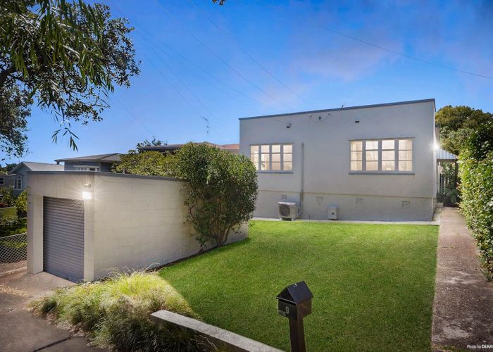  at 9 Eldon Road, Mount Eden, Auckland