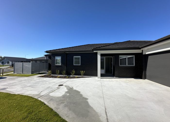  at 6 George Yee Place, Taradale, Napier