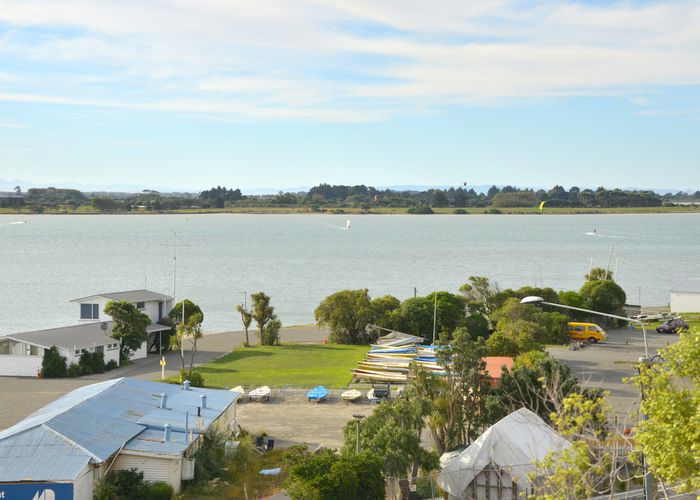 at 3 Ferrymead Terrace, Ferrymead, Christchurch