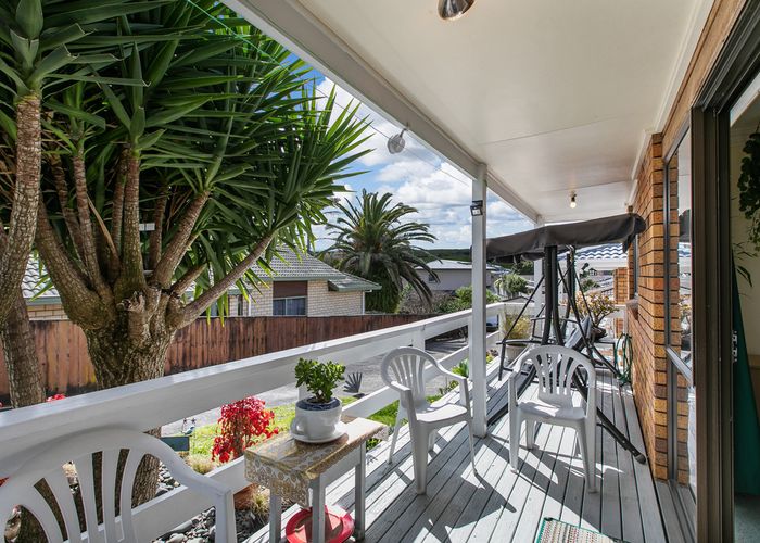  at 3/6 Wood Street, Papakura, Auckland