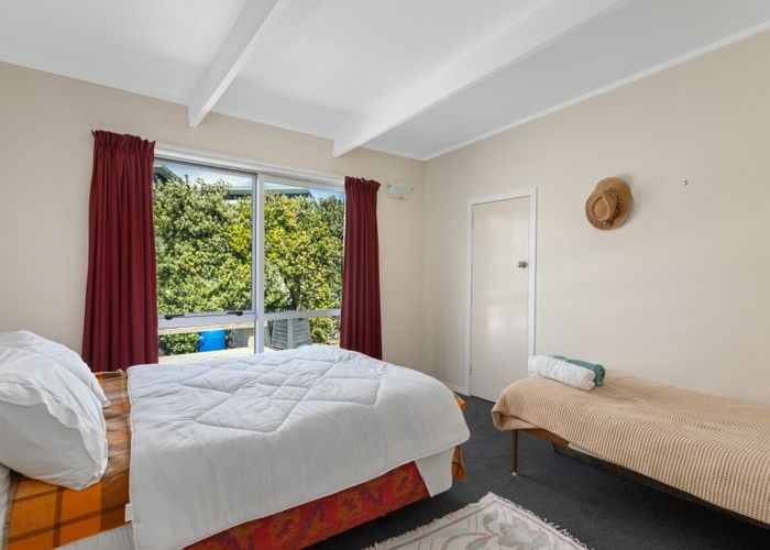  at 6 Glen Isla Place, Waihi Beach