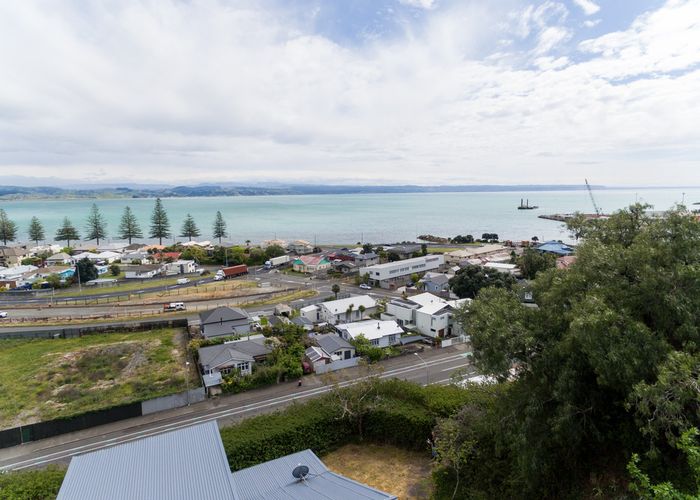  at 18 Bay View Road, Bluff Hill, Napier