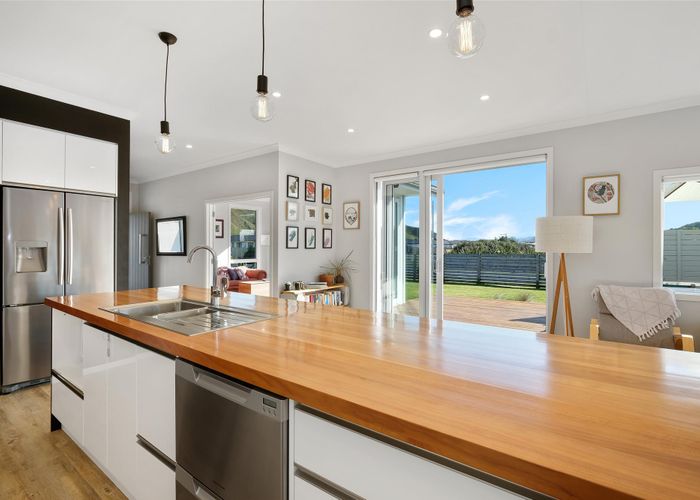  at 85 Hamilton Drive, Wainui, Gisborne