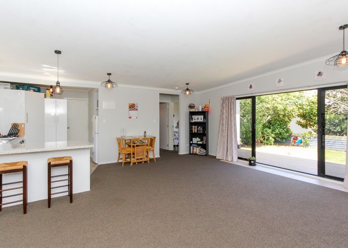  at 33 Leslie Street, Waitara, Waitara