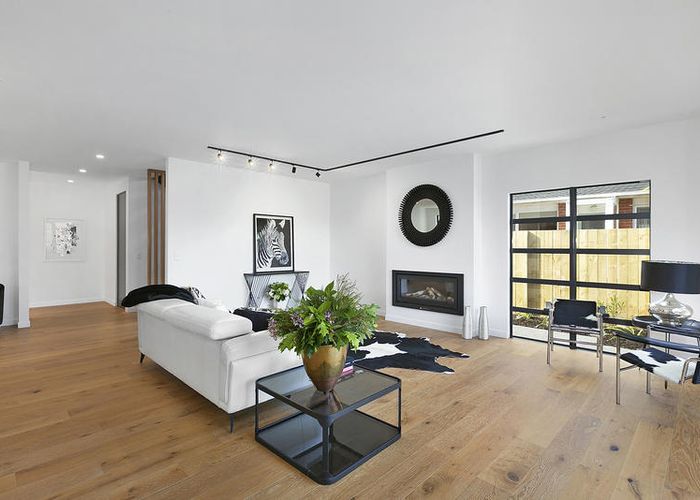  at 26 Albert Street, Saint Clair, Dunedin