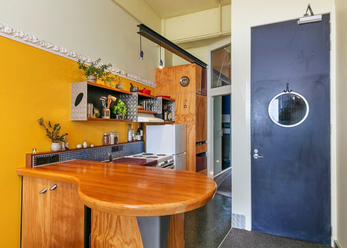  at 2C/51 Webb Street, Mount Cook, Wellington