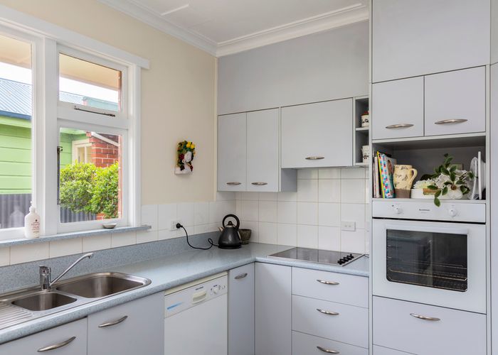  at 43 Hull Street, South Hill, Oamaru