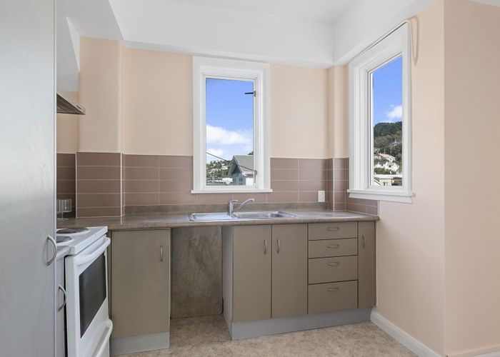  at 3/12 Kilbirnie Crescent, Kilbirnie, Wellington