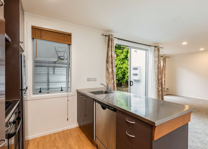  at 8/3 Wagener Place, Mount Albert, Auckland