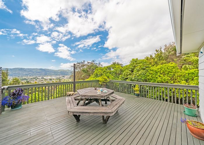 at 5 Haven Grove, Naenae, Lower Hutt