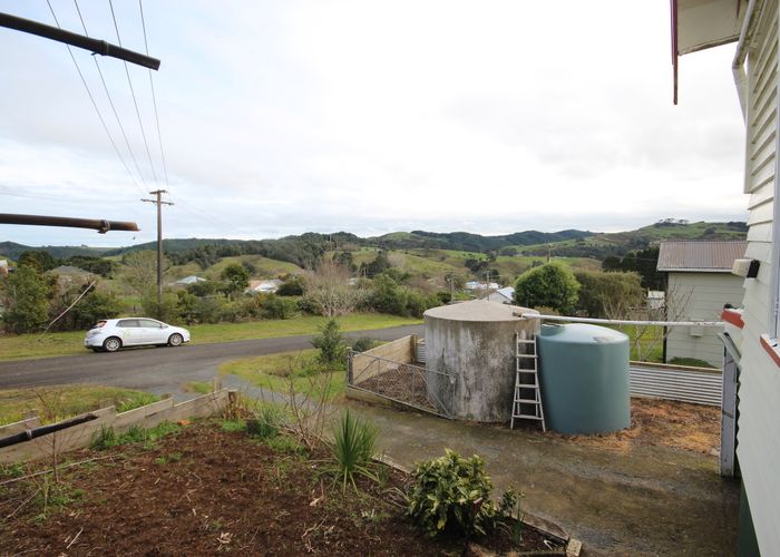  at 17 John Avenue, Pukemiro