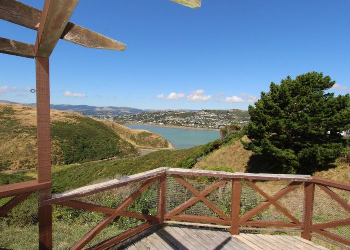  at 4 Crown Hill, Titahi Bay, Porirua