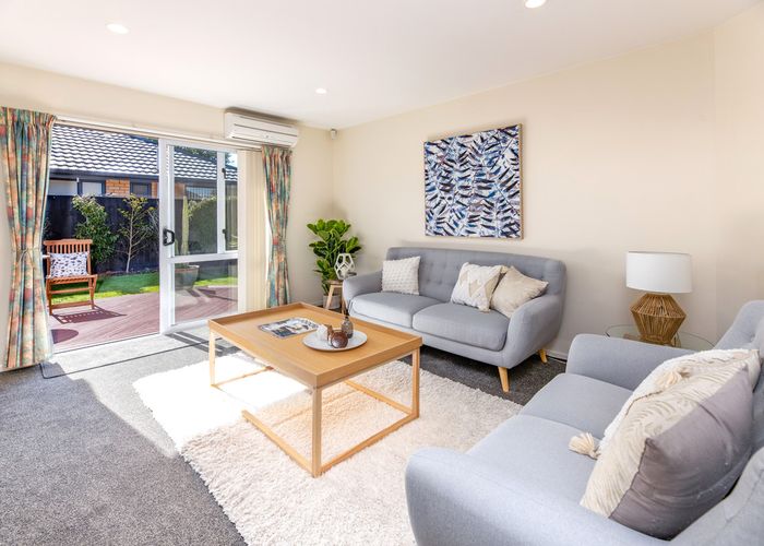  at 9 Bluebell Lane, Woolston, Christchurch