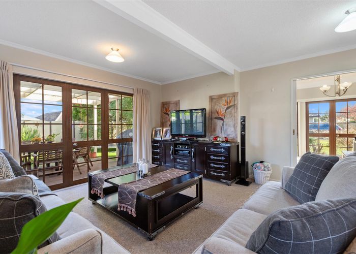  at 89 Harrowfield Drive, Harrowfield, Hamilton