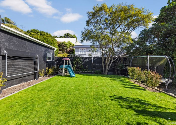  at 40 Duthie Street, Karori, Wellington