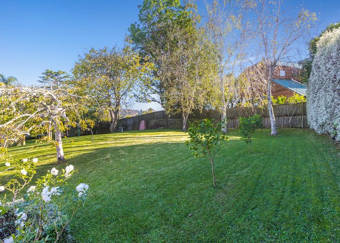  at 11 Lochiel Road, Remuera, Auckland