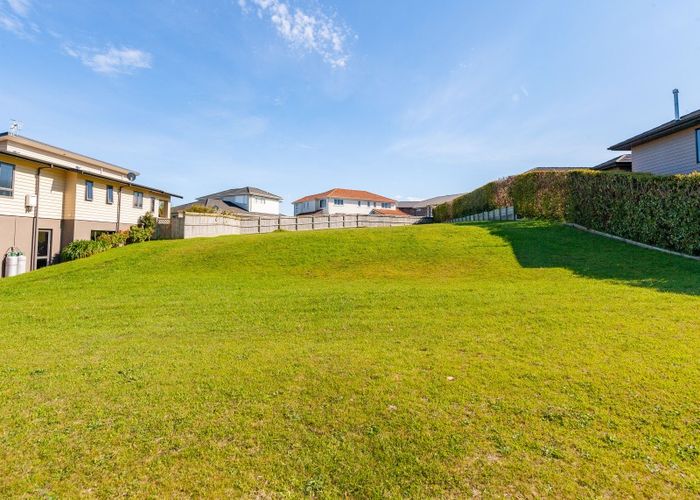  at 5 Coprosma Crescent, Waipahihi, Taupo