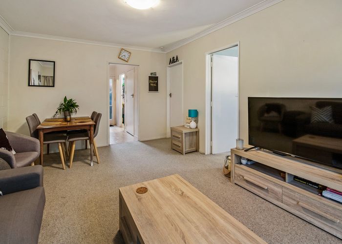  at 4/25 Wilkinson Road, Ellerslie, Auckland