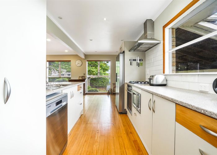  at 12 Berkley Avenue, Hillcrest, Hamilton