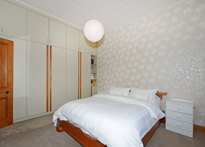  at 20 Riddlers Crescent, Petone, Lower Hutt