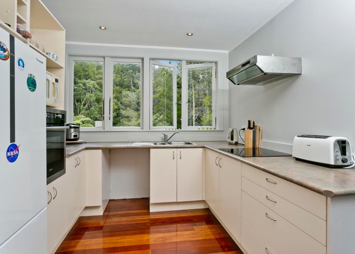  at 374 Sunnyside Road, Albany