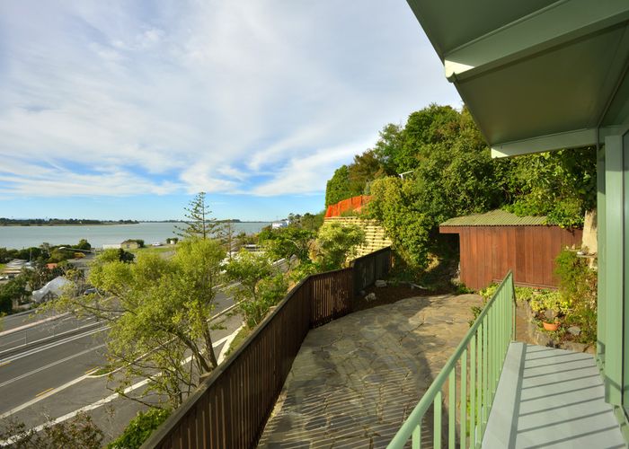  at 3 Ferrymead Terrace, Ferrymead, Christchurch