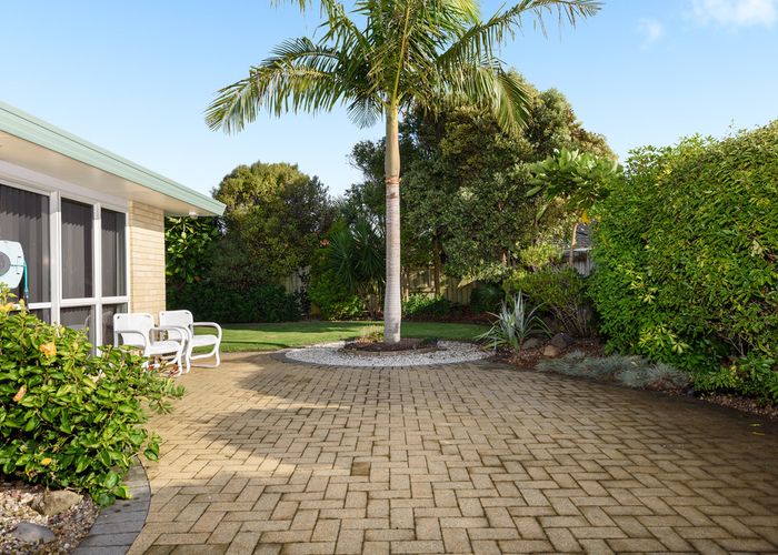 at 122 Gloucester Road, Mount Maunganui, Mount Maunganui