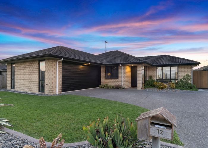  at 72 Carrington Drive, Papamoa Beach, Papamoa