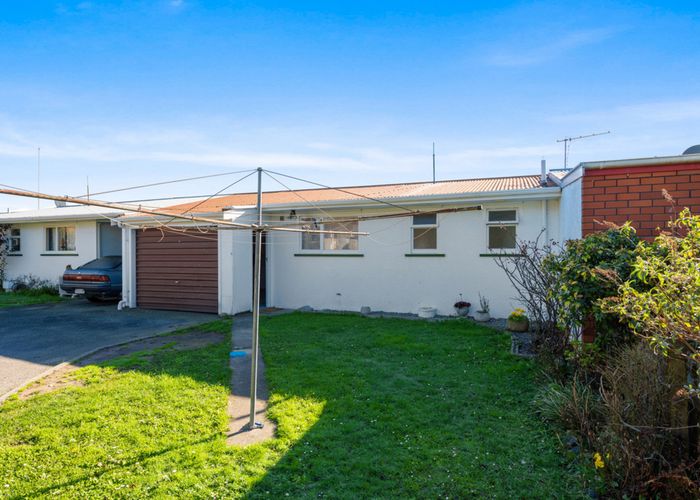  at 3/86 Weld Street, Redwoodtown, Blenheim