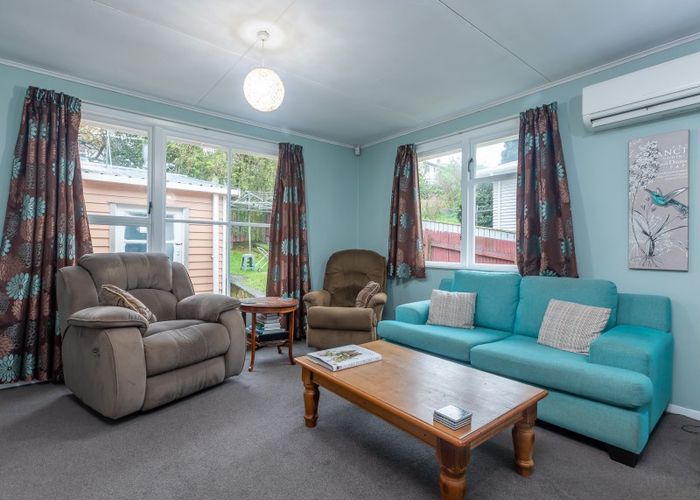  at 24 Worcester Place, Cannons Creek, Porirua