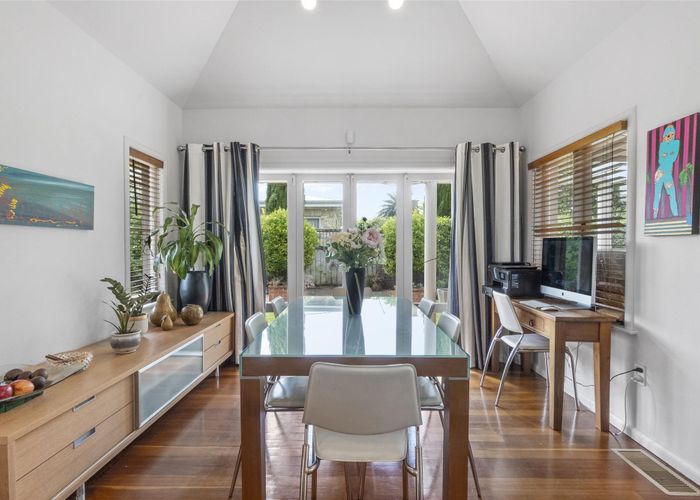  at 19 Beerescourt Road, Beerescourt, Hamilton