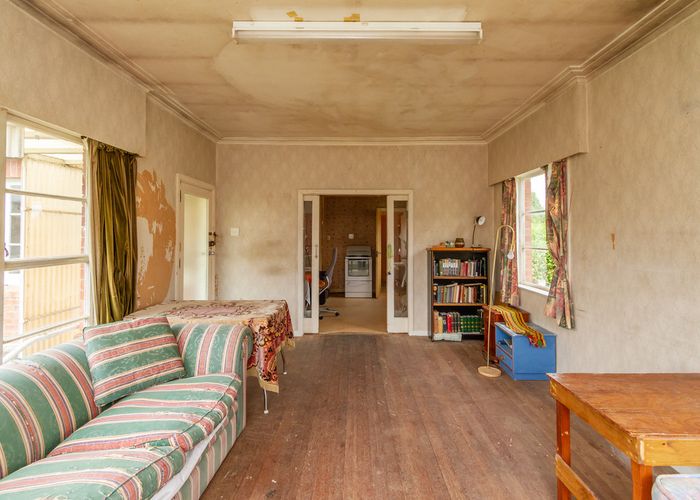  at 49 Fairfield Avenue, Fairfield, Lower Hutt