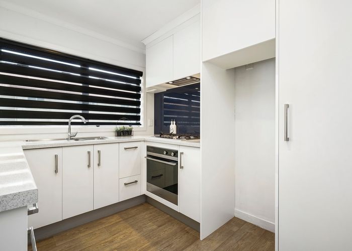  at 4/17 Wellington Street, Hamilton East, Hamilton