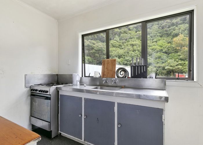  at 66 Lees Grove, Wainuiomata, Lower Hutt