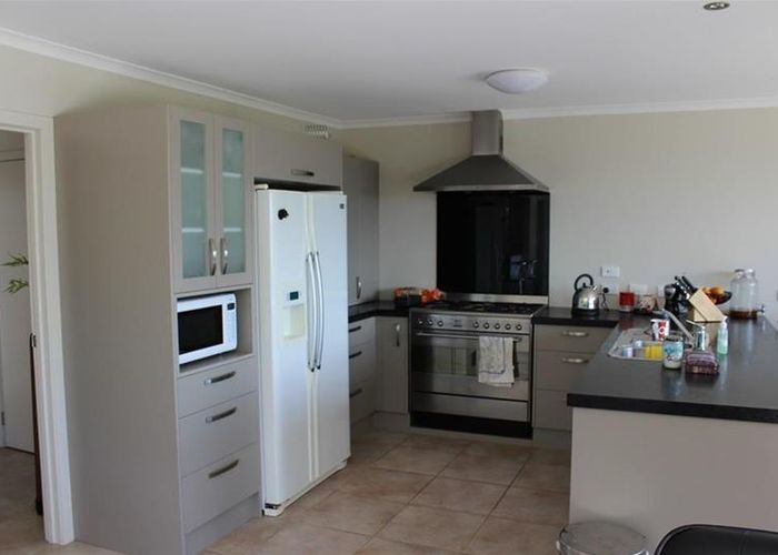  at 3 Bay Vista Drive, Pohara