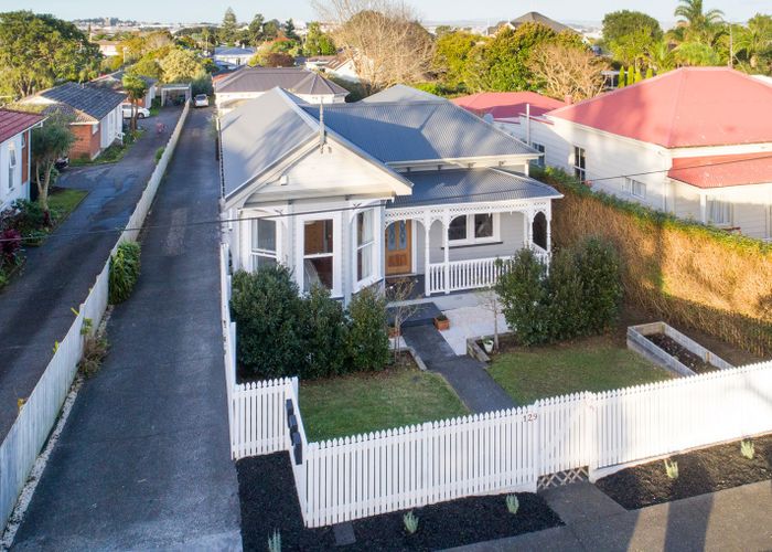  at 129 Victoria Street, Onehunga, Auckland