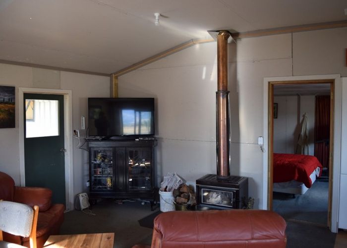  at 55 McPhedrons Road, Burnt Hill, Oxford