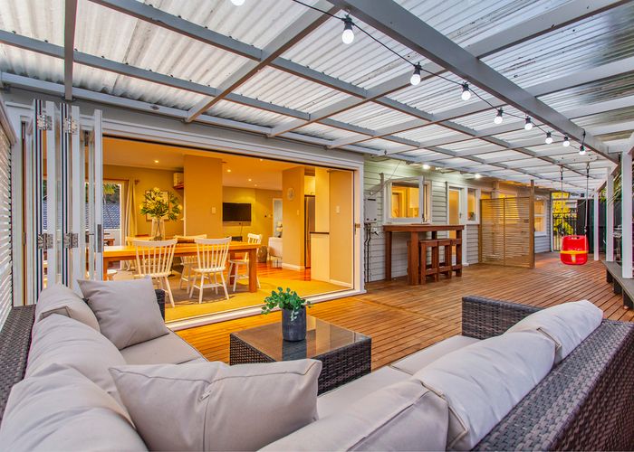  at 46 Saffron Street, Birkdale, Auckland