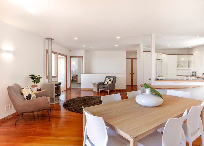  at 33 Tawini Road, Titirangi, Auckland